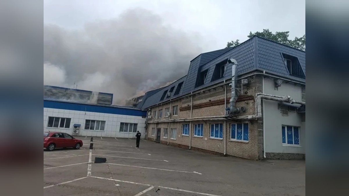 Массированная атака ВСУ на российские регионы: на подлёте к Москве сбили более 190 БПЛА