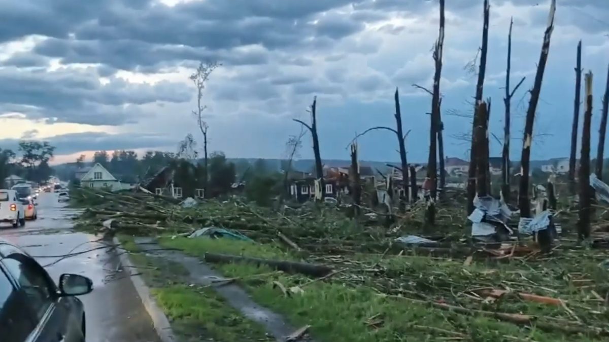 Смерч в Кушве: 16 пострадавших, 32 дома полностью разрушены