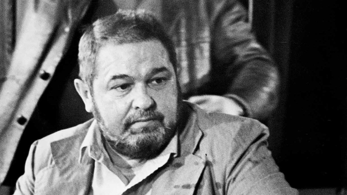 ФСБ опубликовала архивную переписку писателя Юлиана Семёнова с руководством КГБ