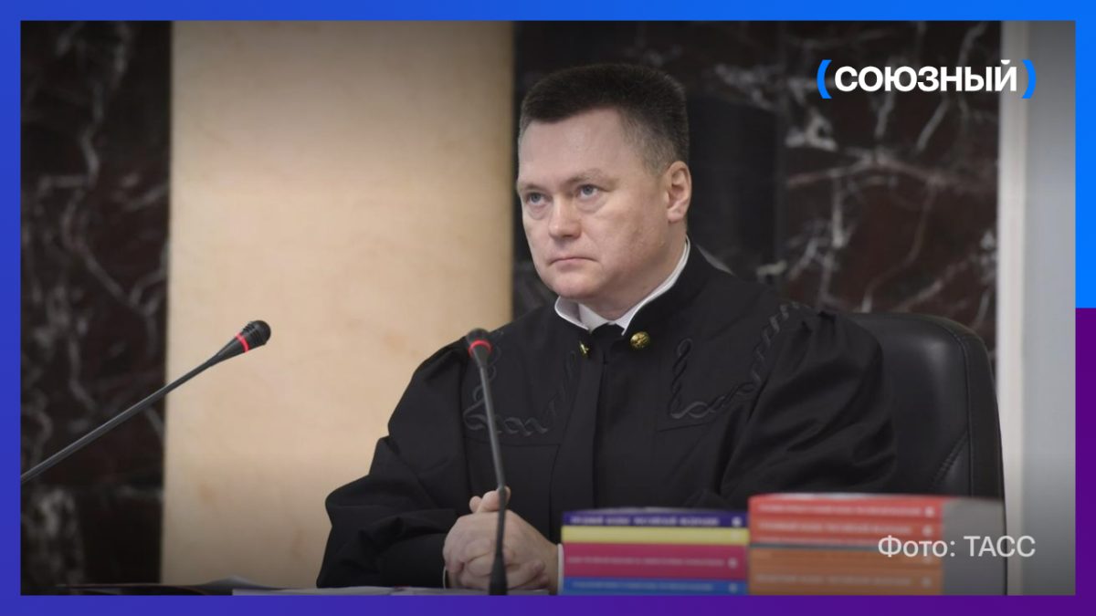 Искусственный интеллект приходит в суды, но не решает за человека 