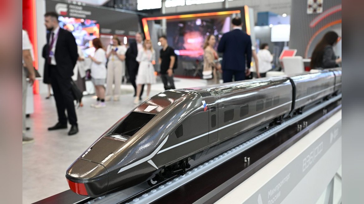 ​Для ВСМ Москва — Санкт-Петербург сварили почти 1700 рельсовых плетей