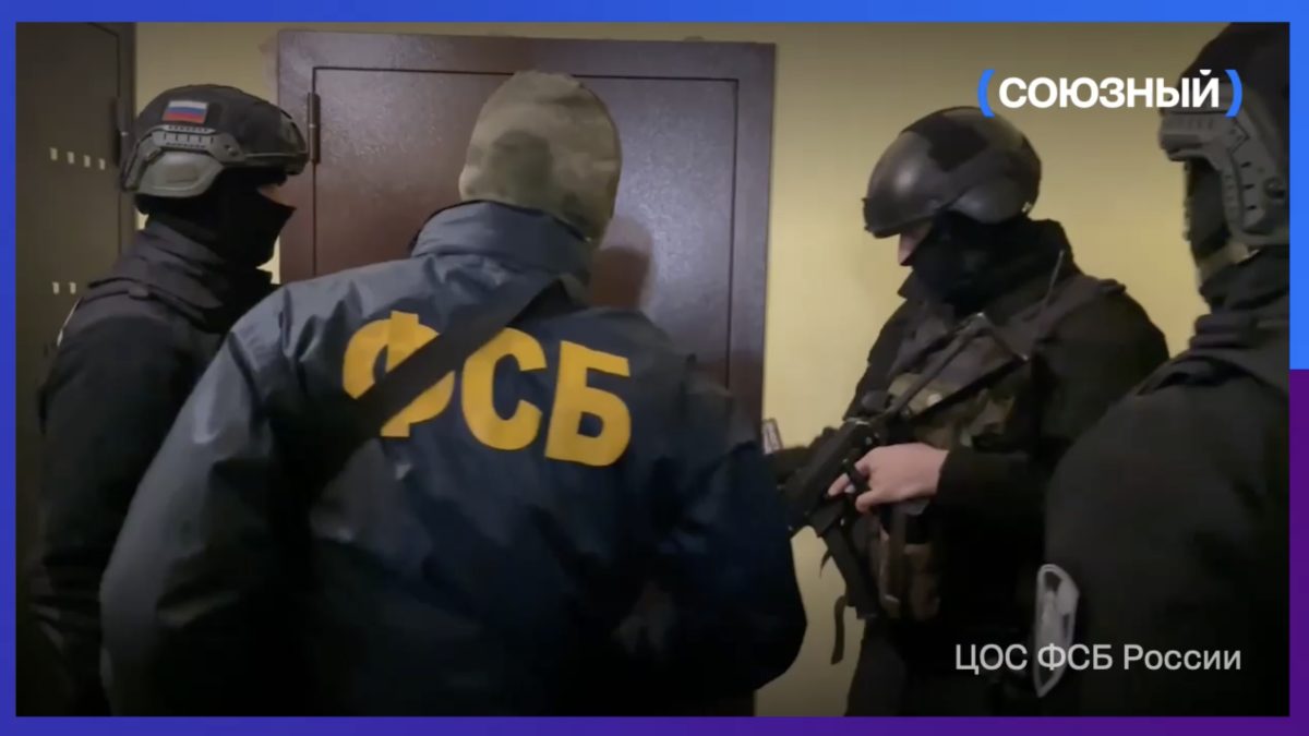 Сотрудники ФСБ задержали организаторов нелегальной миграции для работы швейного предприятия в Ростовской области