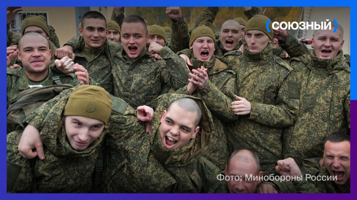Освобождённые из украинского плена российские военные впервые созвонились с родными
